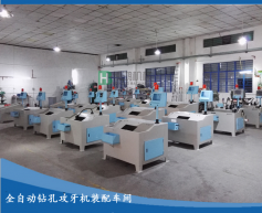自動攻絲機(jī)如何實(shí)現(xiàn)變速和轉(zhuǎn)向？